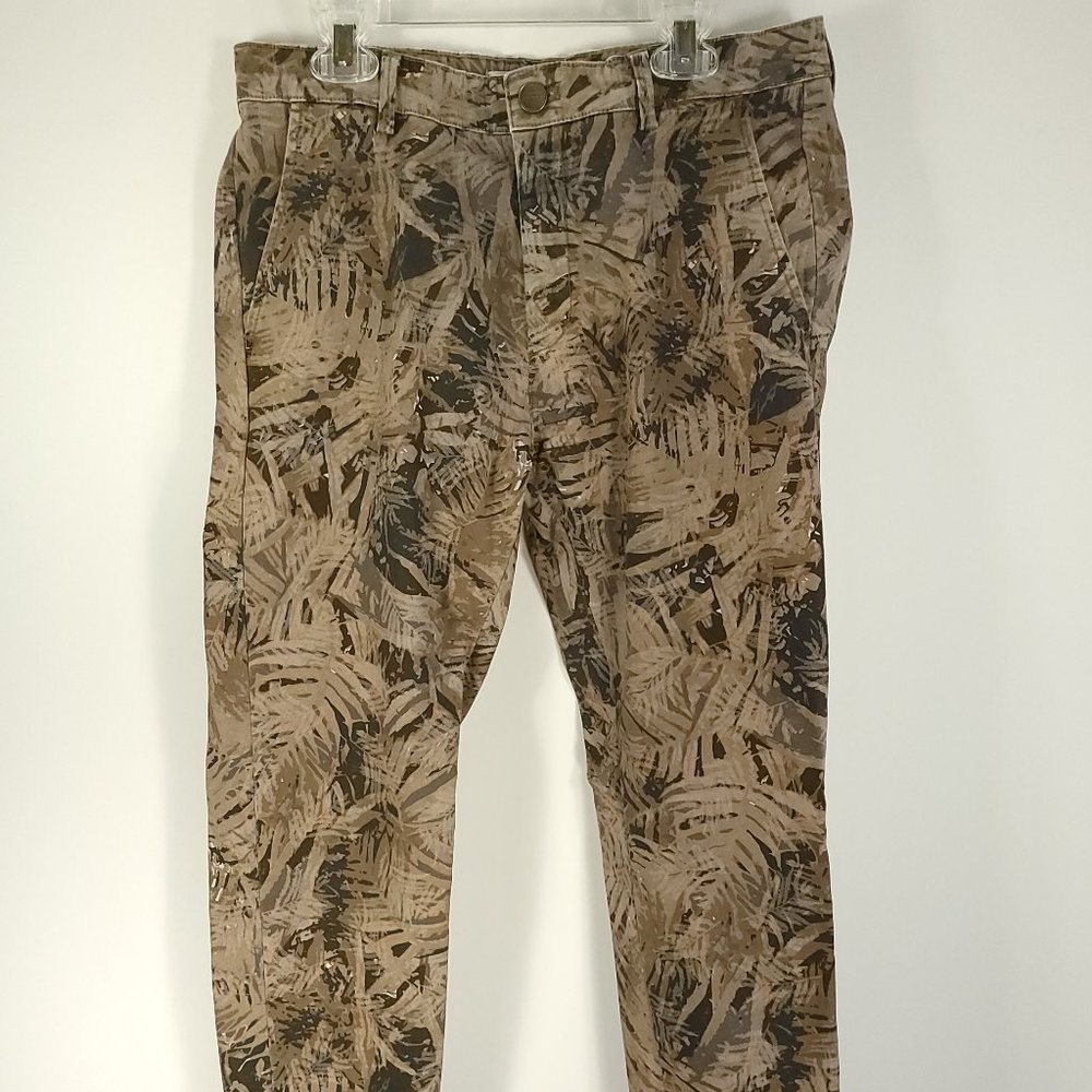 Zara Man Pants Men's 31 Slim fit Camouflage Leaf Print